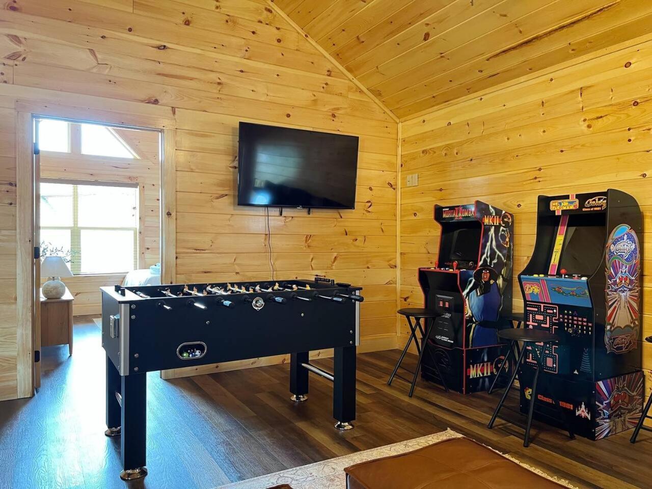 Splendid 2Cabins Sleeps 28 Pool Hot Tub More Pigeon Forge Ngoại thất bức ảnh