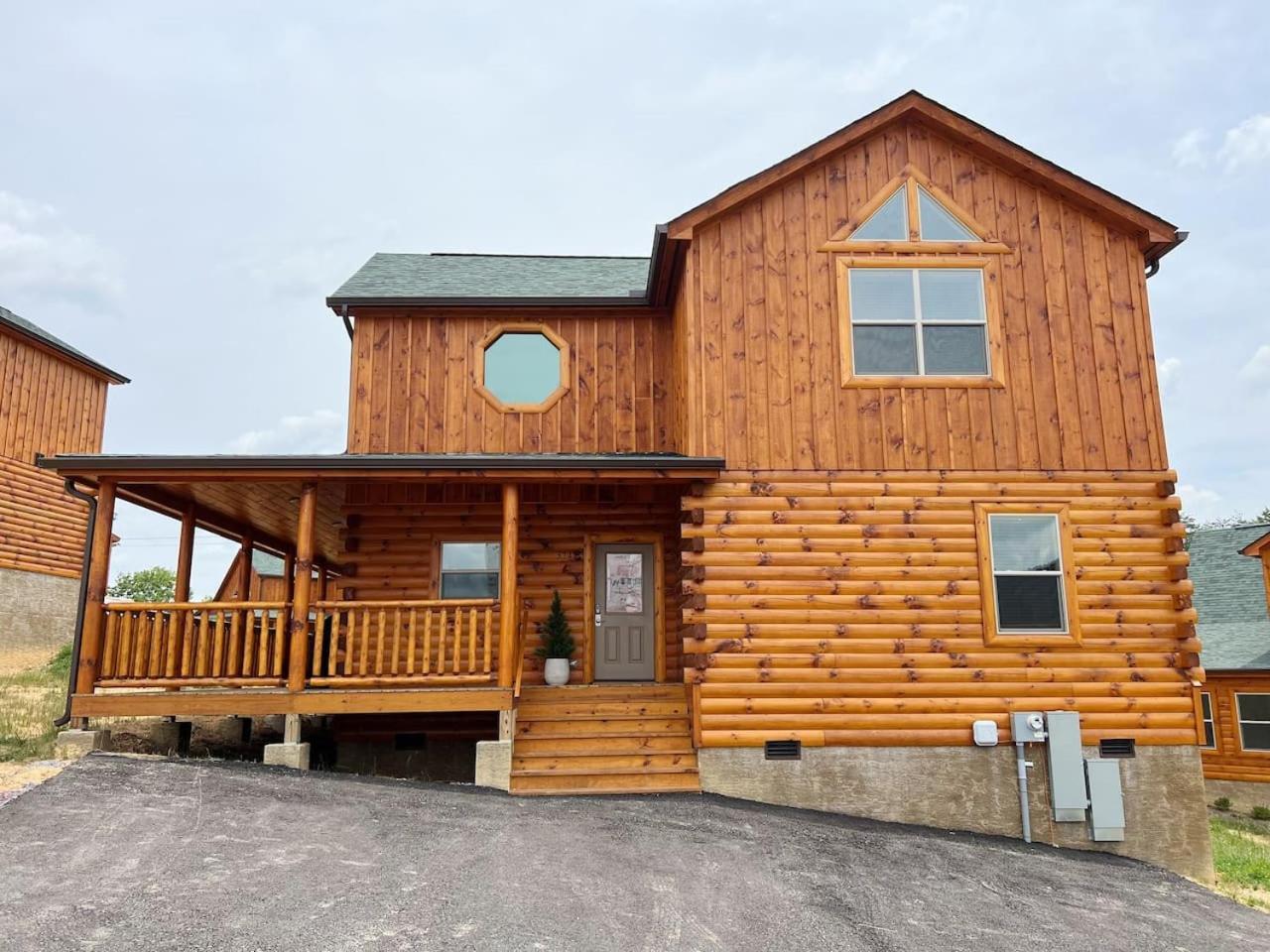 Splendid 2Cabins Sleeps 28 Pool Hot Tub More Pigeon Forge Ngoại thất bức ảnh