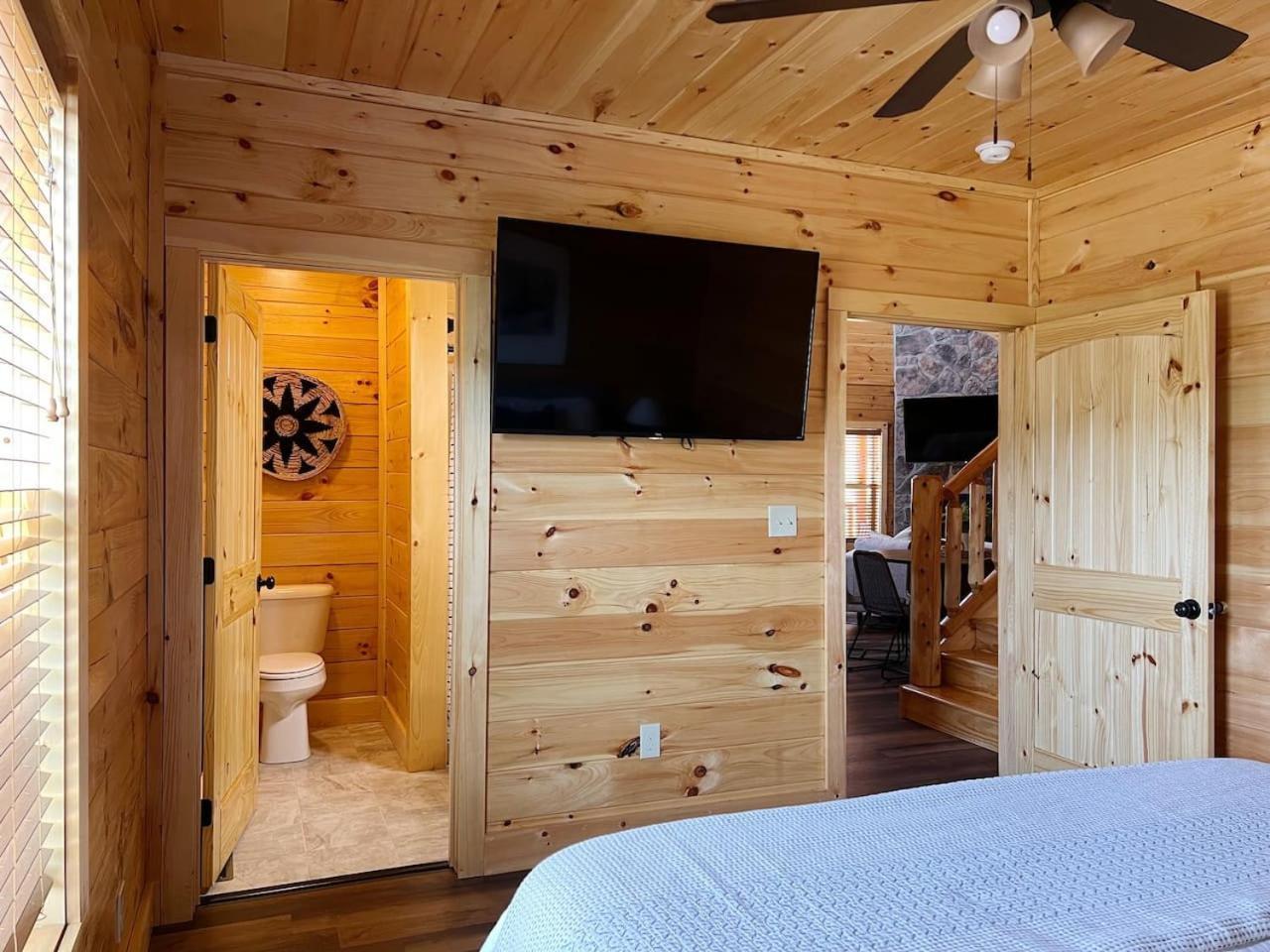 Splendid 2Cabins Sleeps 28 Pool Hot Tub More Pigeon Forge Ngoại thất bức ảnh