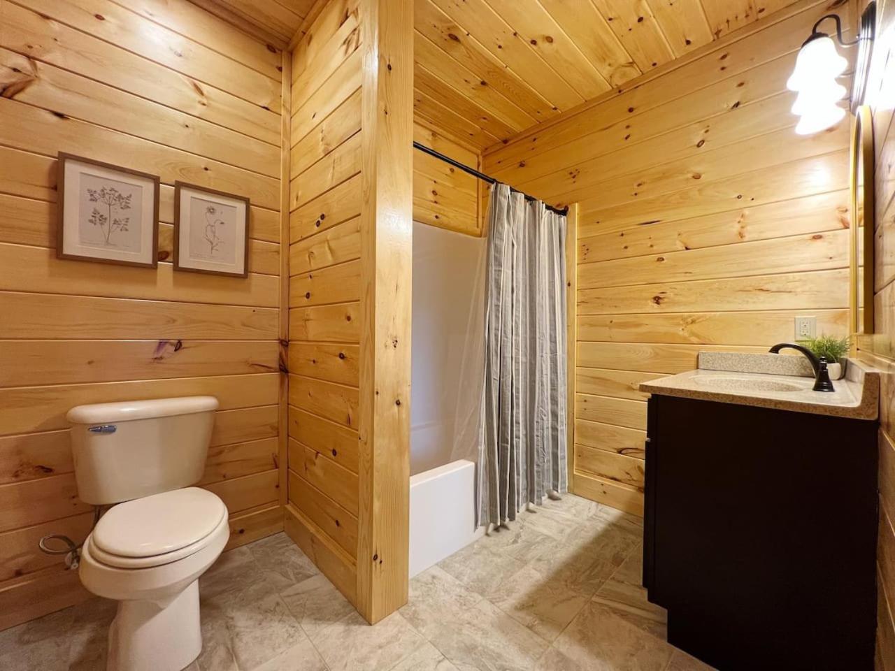 Splendid 2Cabins Sleeps 28 Pool Hot Tub More Pigeon Forge Ngoại thất bức ảnh